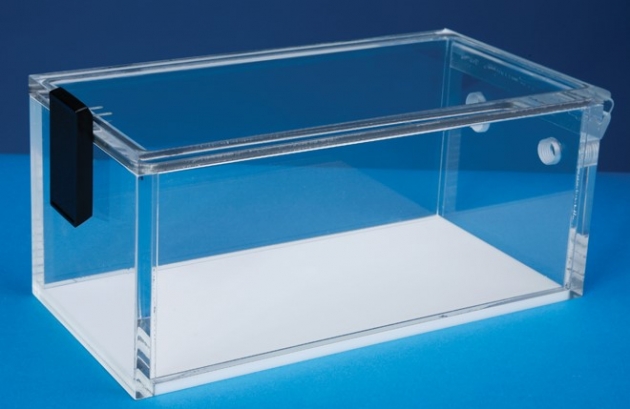 絕對密封導入箱(氣體麻醉機用) 3