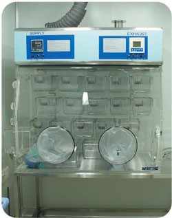 MOUSERAT ISOLATOR 2